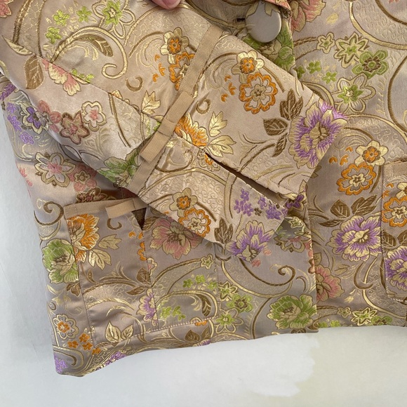 Robert Louis New York Vintage Ornate Floral Silk Jacket - Picture 3 of 10